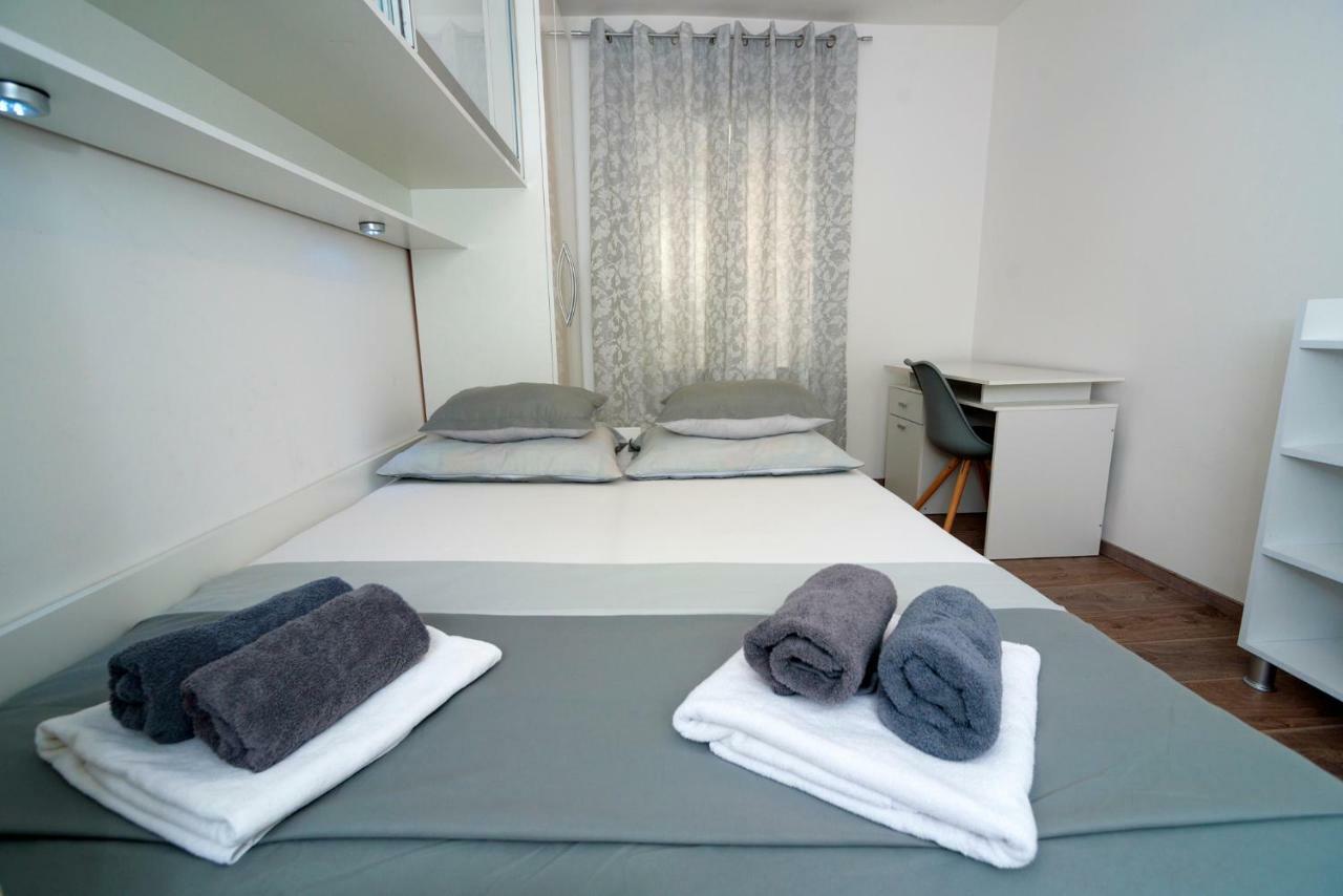 Apartments Magli Kaštela Екстериор снимка