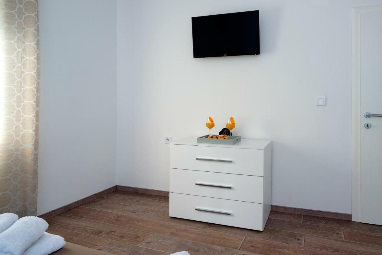 Apartments Magli Kaštela Екстериор снимка