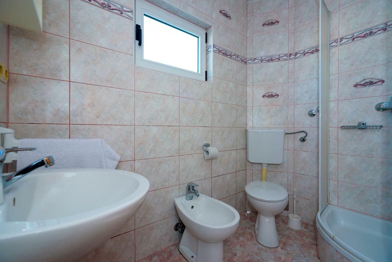 Apartments Magli Kaštela Екстериор снимка