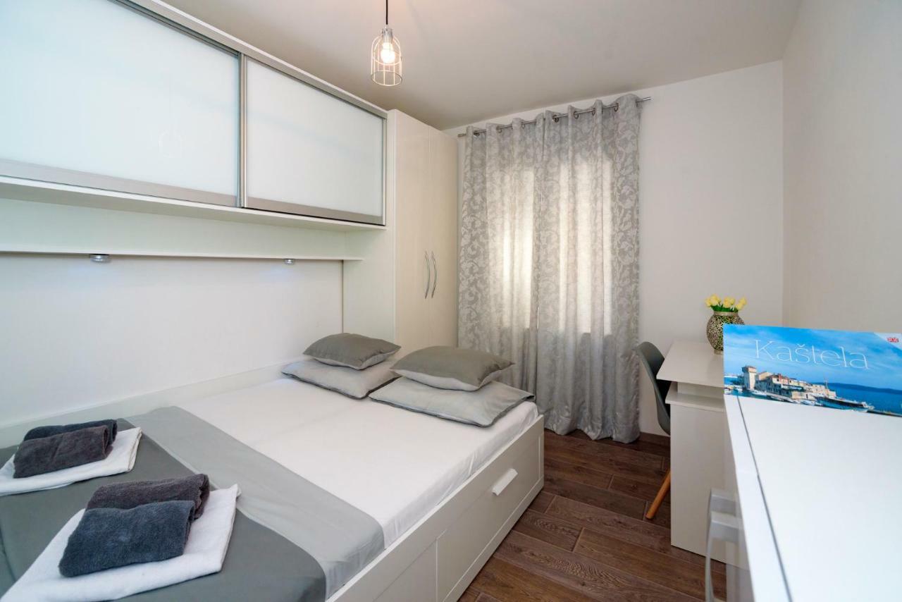 Apartments Magli Kaštela Екстериор снимка