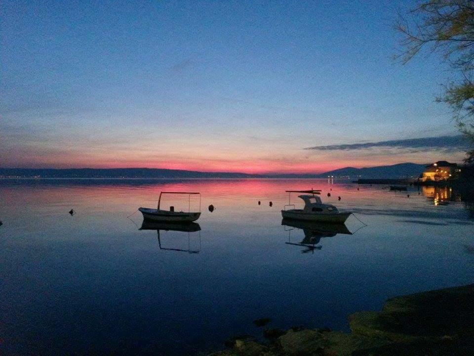 Apartments Magli Kaštela Екстериор снимка