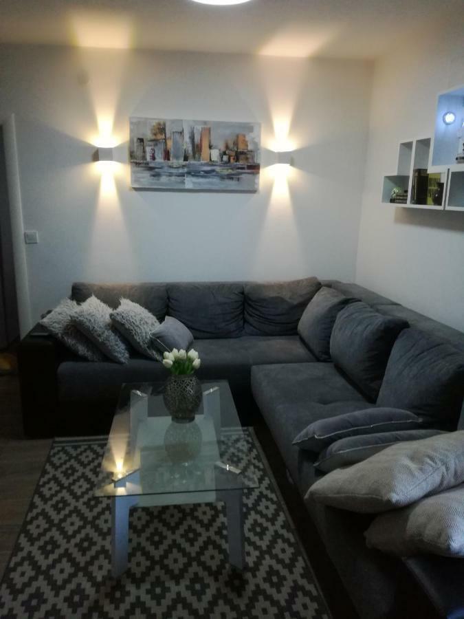Apartments Magli Kaštela Екстериор снимка